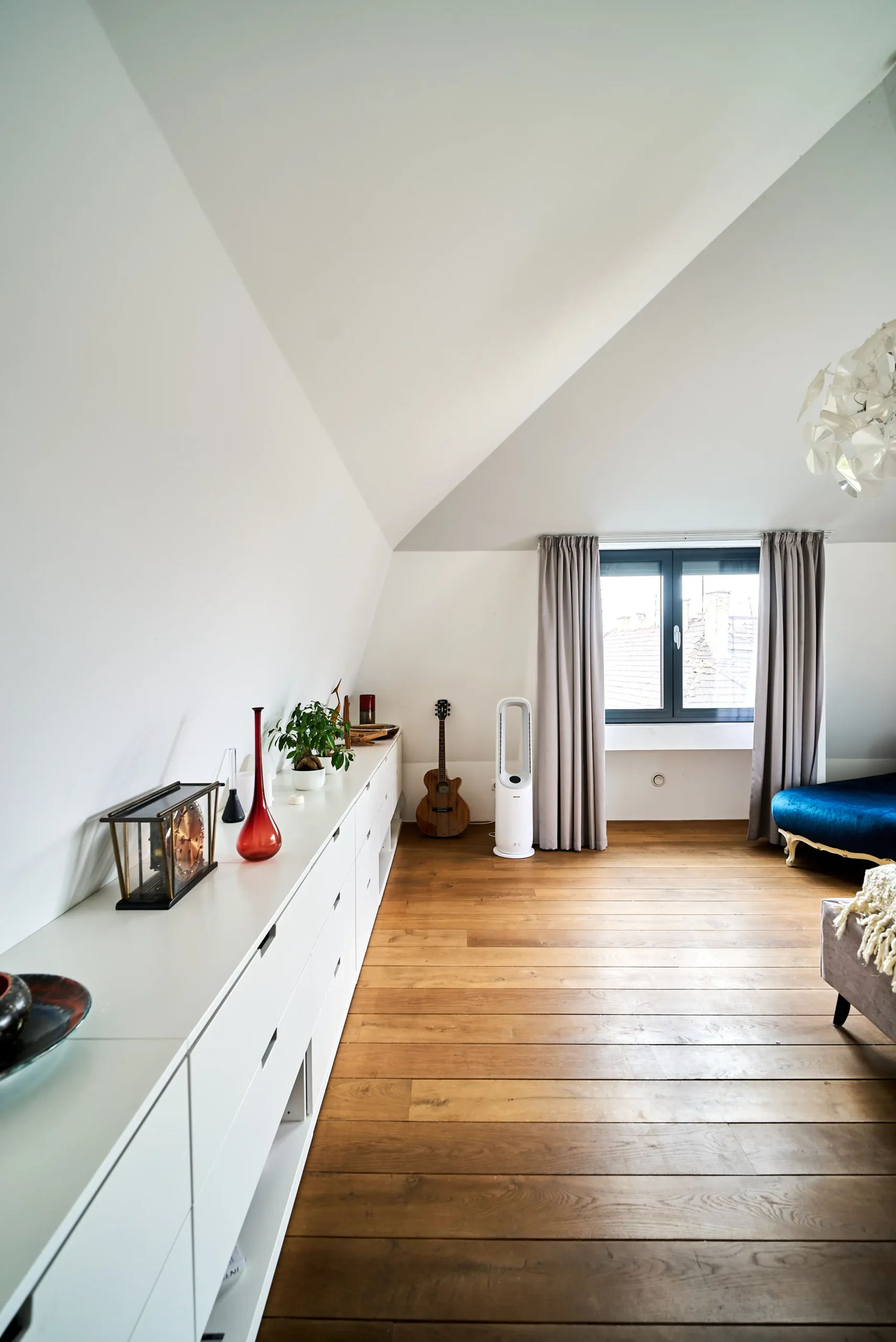 master bedroom_