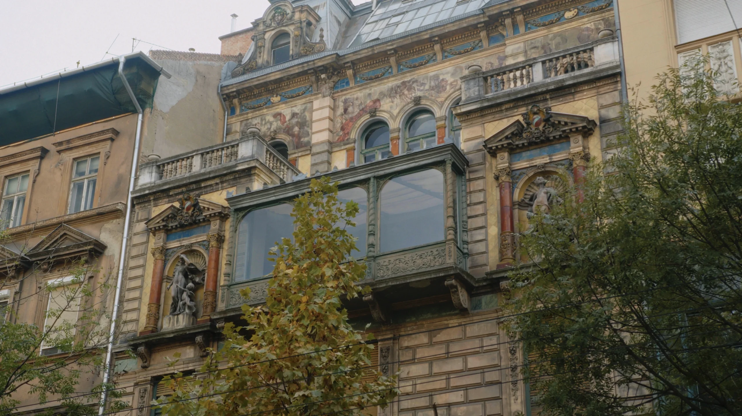 Lakás a pesti broadwayn