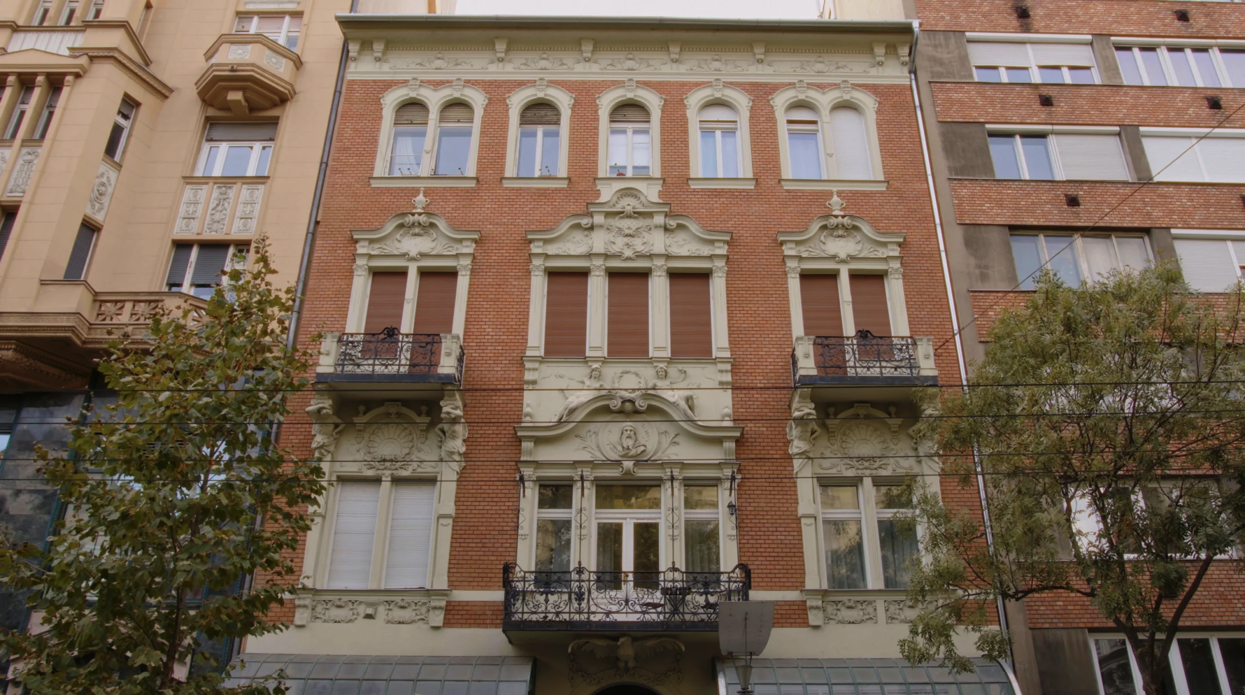 Lakás a pesti broadwayn