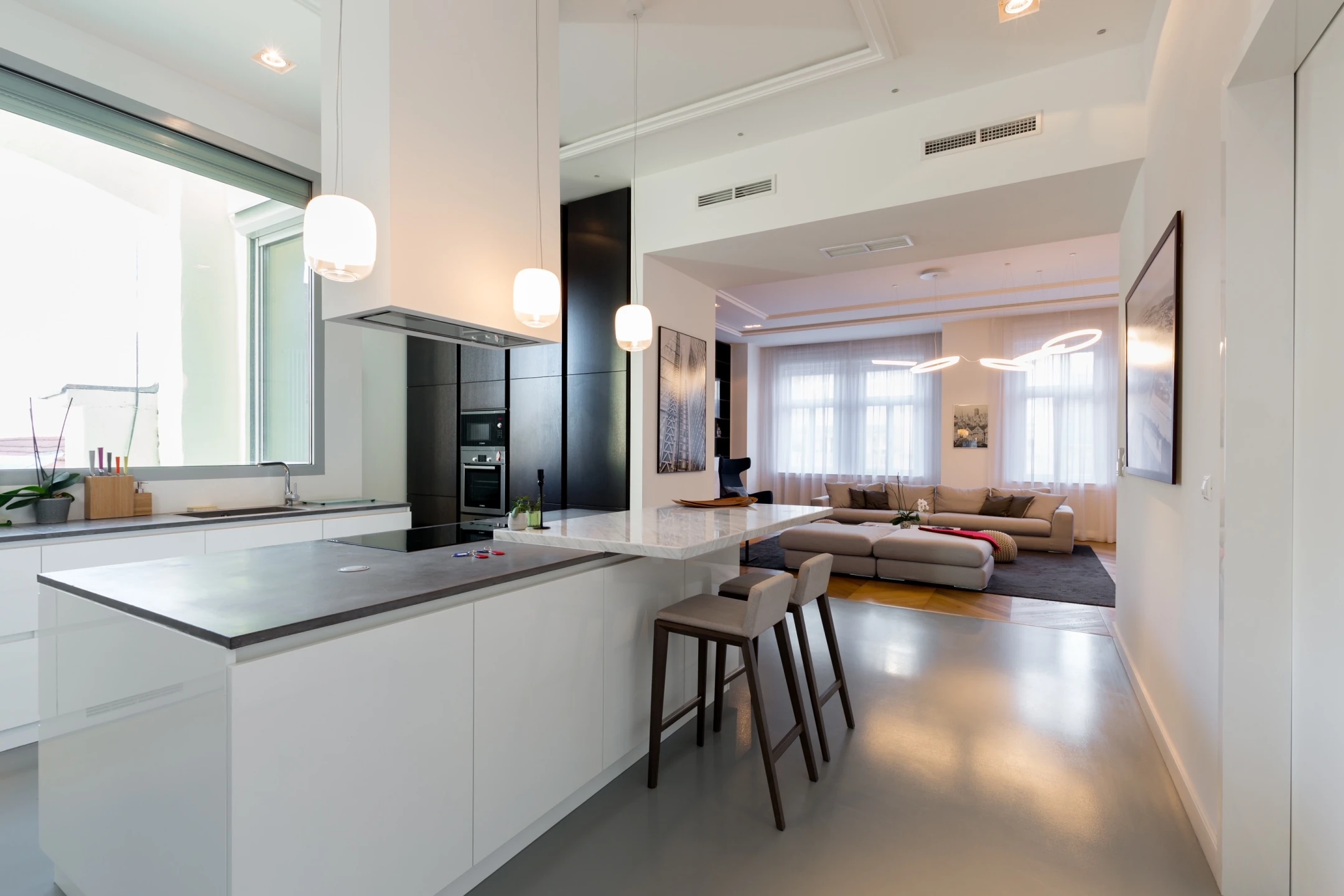 Lakás a pesti broadwayn